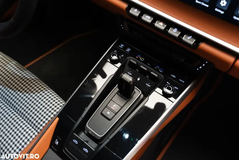 Porsche 911 din 2023 cu 8.800 km - oferta POR179898 - foto 15