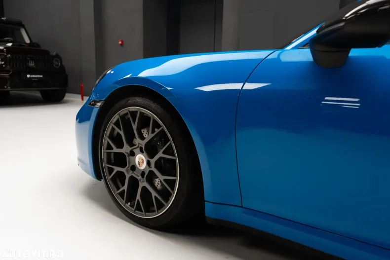 Porsche 911 din 2023 cu 8.800 km - oferta POR179898 - foto 20