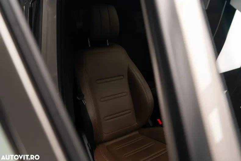 Mercedes-Benz G din 2023 cu 43.700 km - oferta MER179899 - foto 13