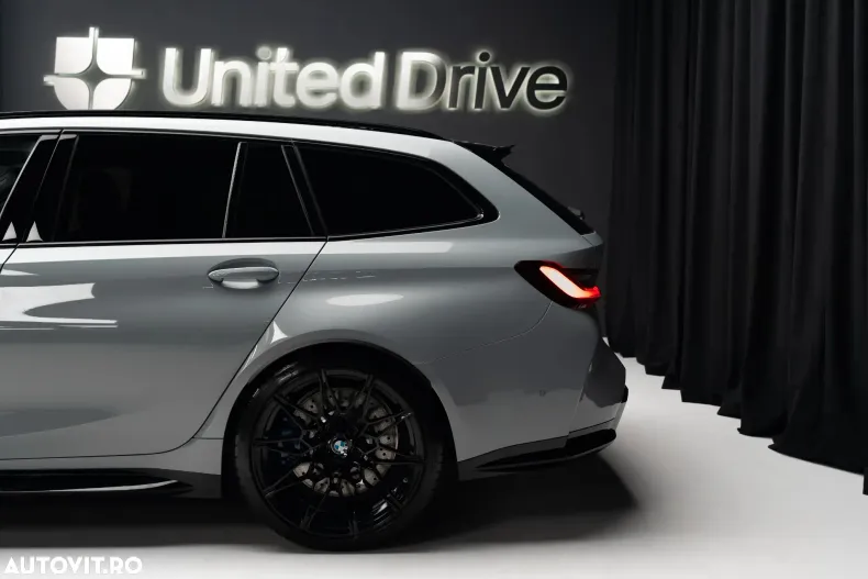 BMW M3 din 2023 cu 17 km - oferta BMW179900 - foto 5