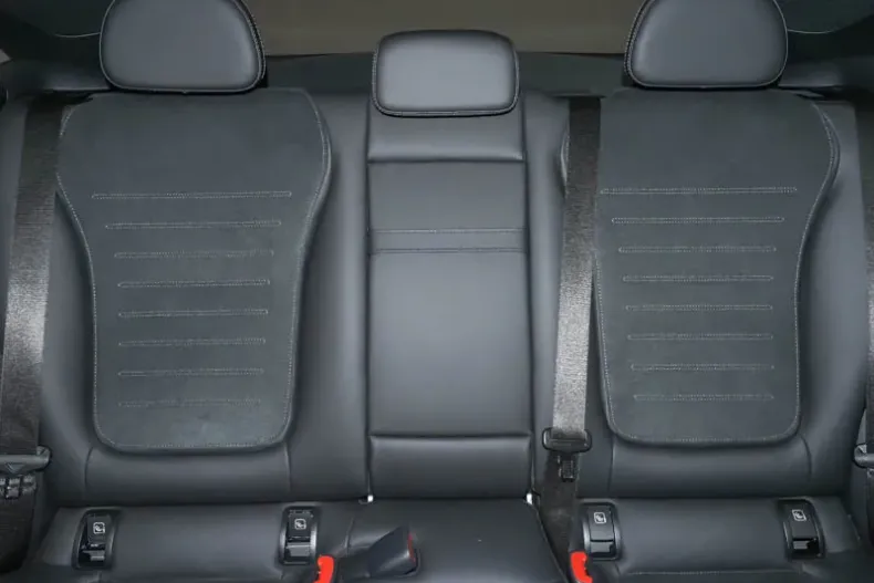 Mercedes-Benz GLC Coupe din 2024 cu 15.300 km - oferta MER179905 - foto 7