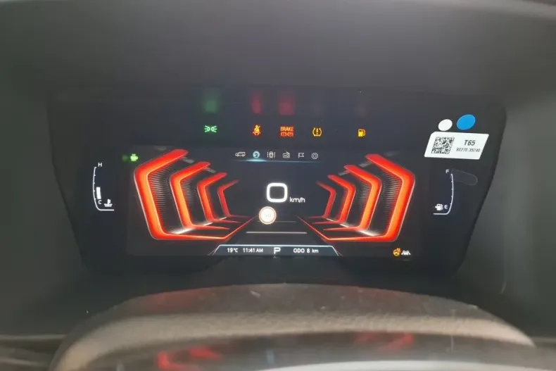 KG Mobility Tivoli din 2024 cu 10 km - oferta KGM179906 - foto 28