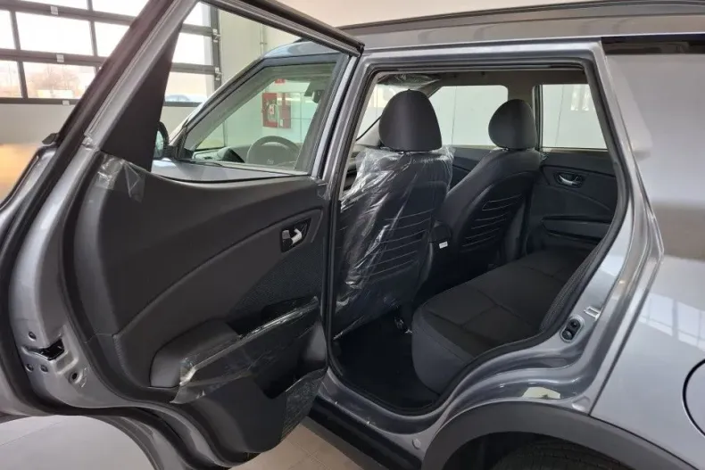 KG Mobility Tivoli din 2024 cu 10 km - oferta KGM179906 - foto 39