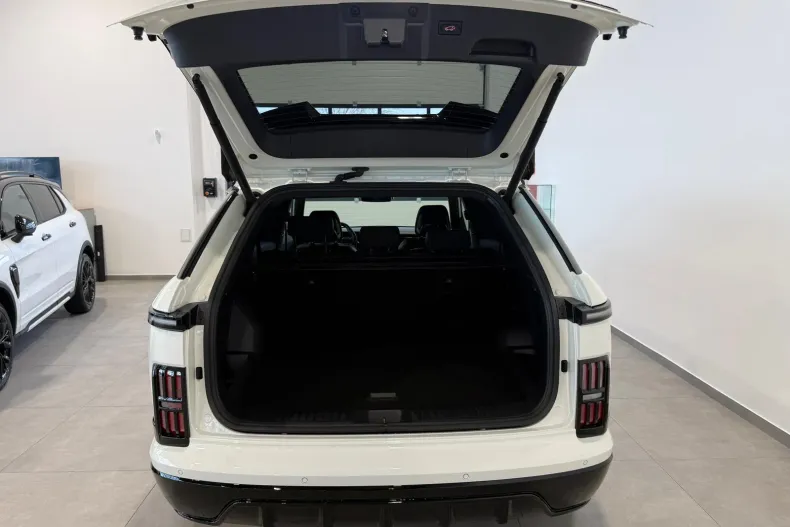 KG Mobility Actyon din 2025 cu 10 km - oferta KGM179907 - foto 12