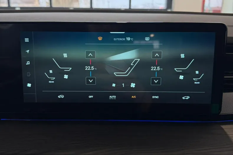 KG Mobility Actyon din 2025 cu 10 km - oferta KGM179907 - foto 14