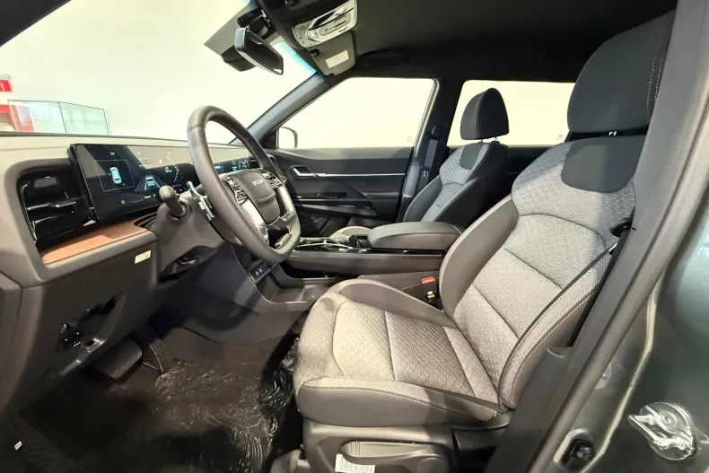 KG Mobility Torres din 2025 cu 10 km - oferta KGM179908 - foto 6