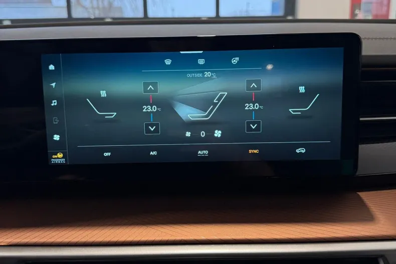 KG Mobility Torres din 2025 cu 10 km - oferta KGM179908 - foto 23