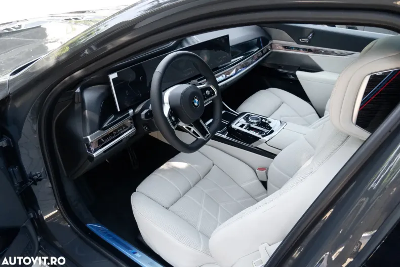 BMW Seria 7 din 2025 cu 11.200 km - oferta BMW179913 - foto 10