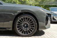 BMW Seria 7 din 2025 cu 11.200 km - oferta BMW179913 - foto 28