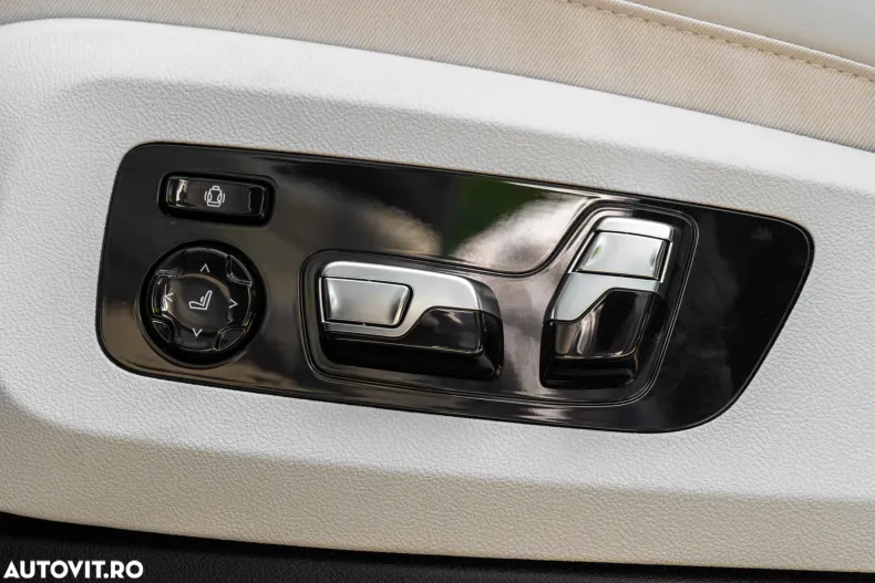 BMW X7 din 2025 cu 18.900 km - oferta BMW179914 - foto 22