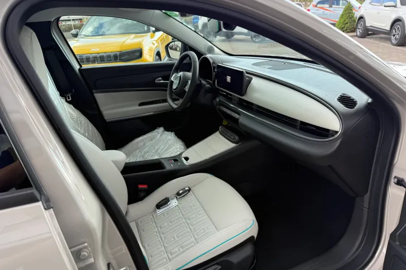 Fiat 600 din 2025 cu 1 km - oferta FIA179924 - foto 21