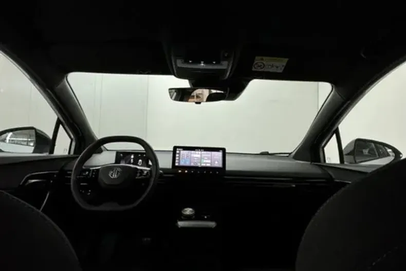 MG MG4 din 2023 cu 9.000 km - oferta MG0179925 - foto 13