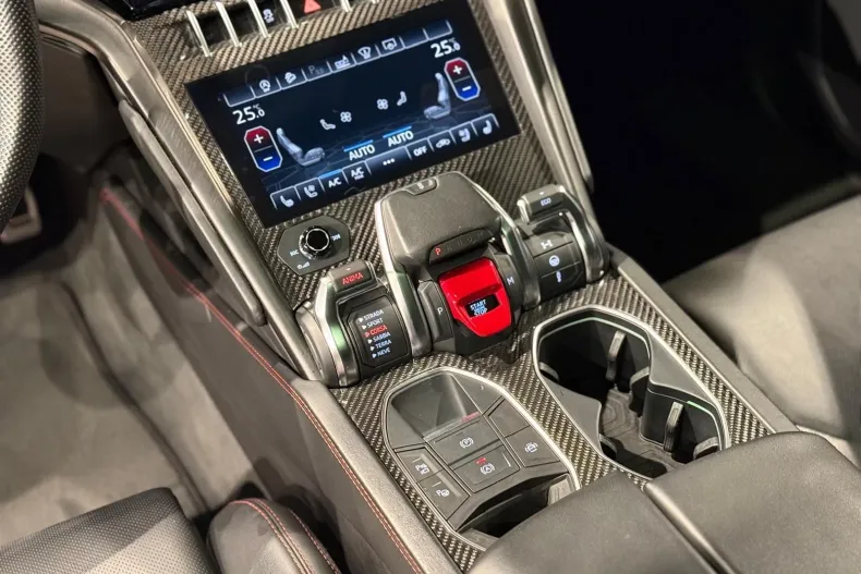 Lamborghini Urus din 2021 cu 72.836 km - oferta LAM179929 - foto 27