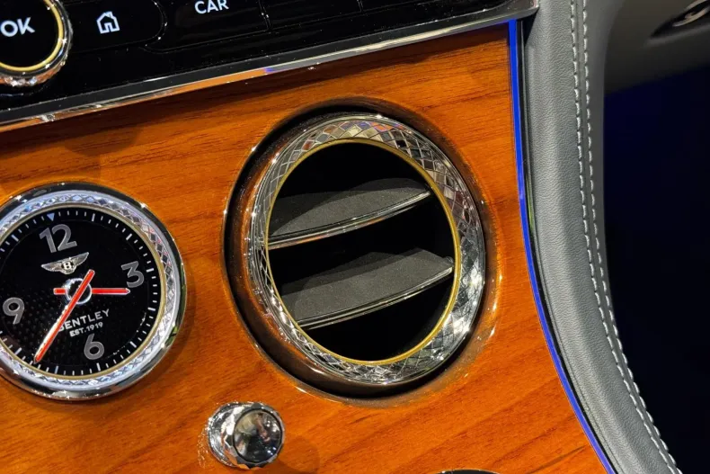 Bentley Continental din 2021 cu 25.300 km - oferta BEN179931 - foto 33