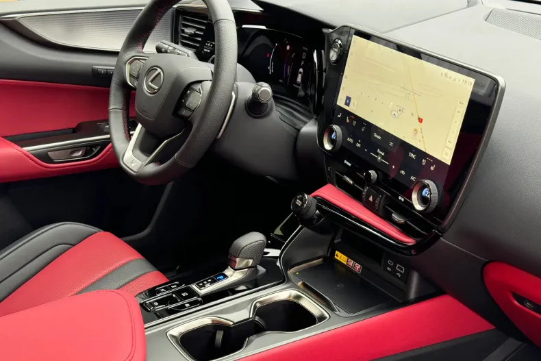 Lexus Seria NX din 2026 cu 680 km - oferta LEX179932 - foto 21