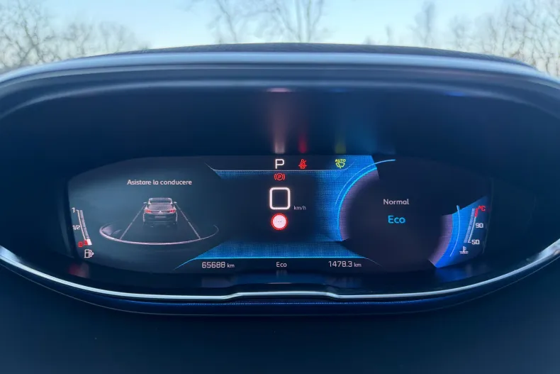 Peugeot 3008 din 2021 cu 65.612 km - oferta PEU179934 - foto 26