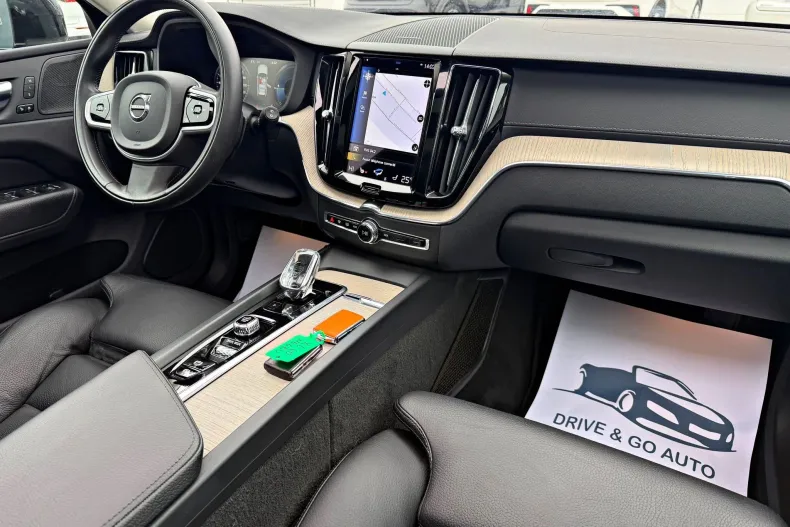 Volvo XC60 din 2020 cu 115.730 km - oferta VOL179939 - foto 12