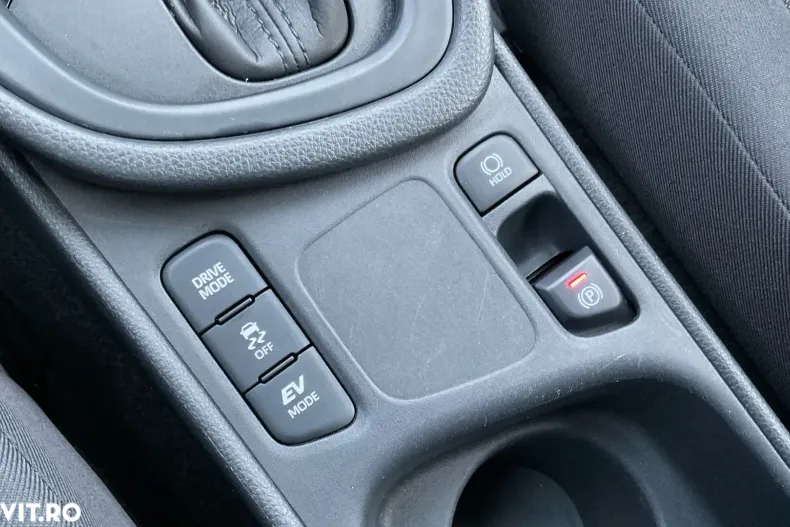 Toyota Yaris din 2022 cu 89.109 km - oferta TOY179944 - foto 28