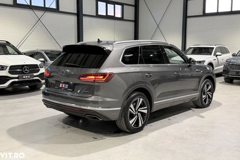 Volkswagen Touareg din 2021 cu 168.040 km - oferta VOL179953 - foto 4
