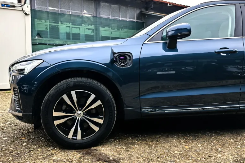Volvo XC60 din 2021 cu 78.800 km - oferta VOL179956 - foto 13