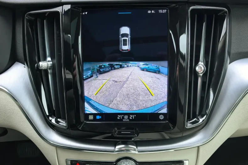 Volvo XC60 din 2021 cu 78.800 km - oferta VOL179956 - foto 19