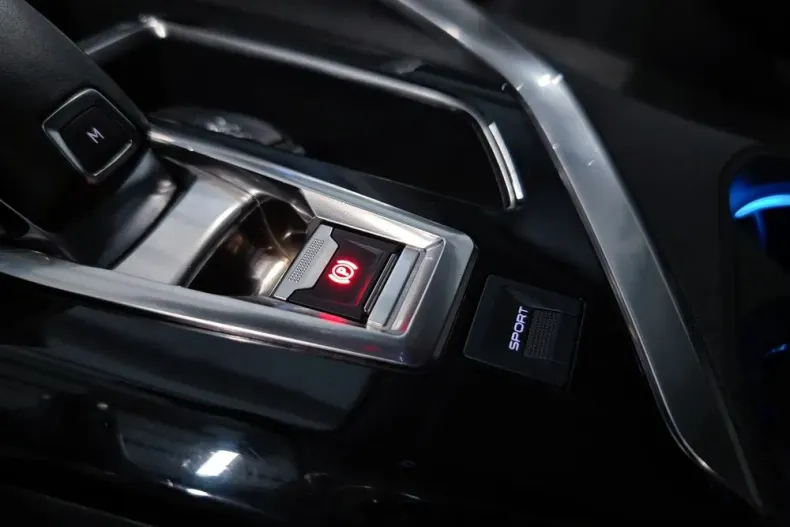 Peugeot 5008 din 2020 cu 119.998 km - oferta PEU179959 - foto 20