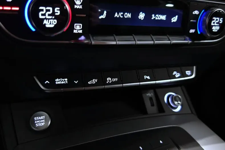 Audi Q5 din 2020 cu 106.781 km - oferta AUD179960 - foto 11