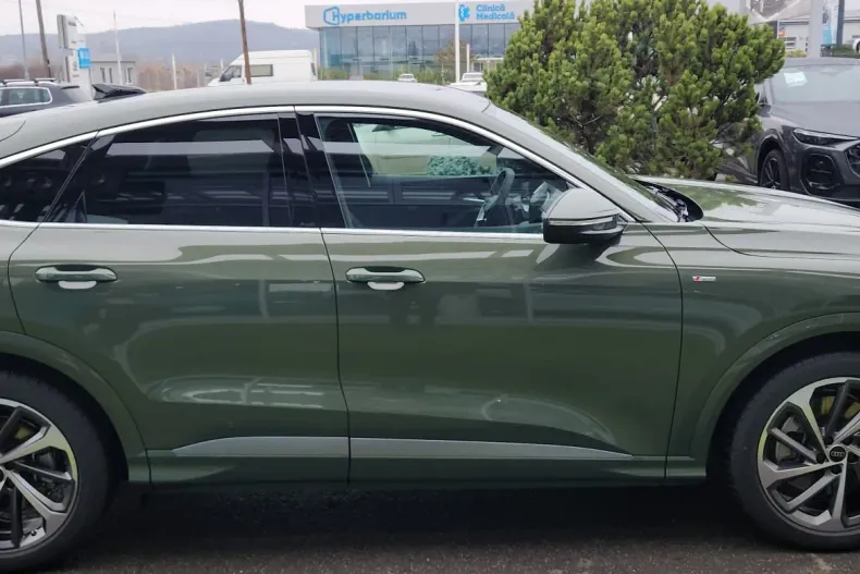 Audi Q5 din 2025 cu 10 km - oferta AUD179966 - foto 4