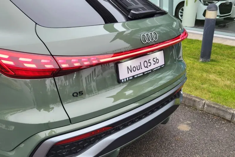 Audi Q5 din 2025 cu 10 km - oferta AUD179966 - foto 8