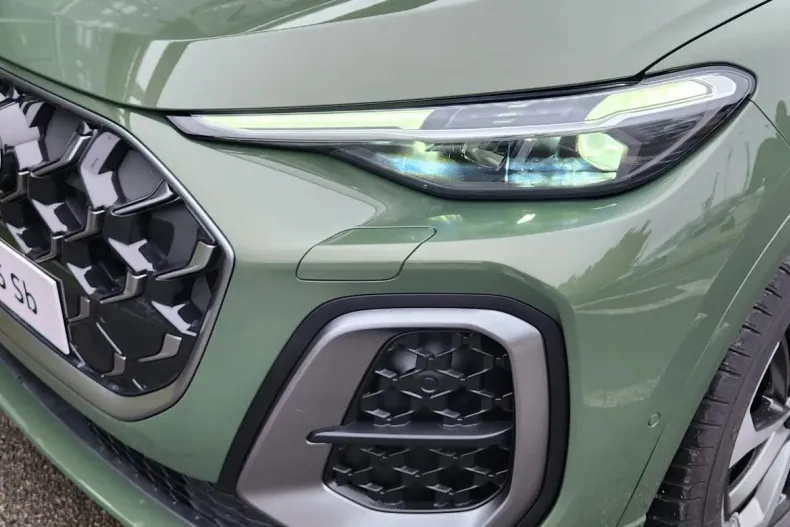 Audi Q5 din 2025 cu 10 km - oferta AUD179966 - foto 17