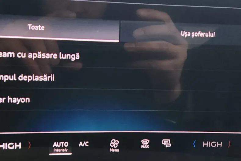 Audi Q5 din 2025 cu 10 km - oferta AUD179966 - foto 29