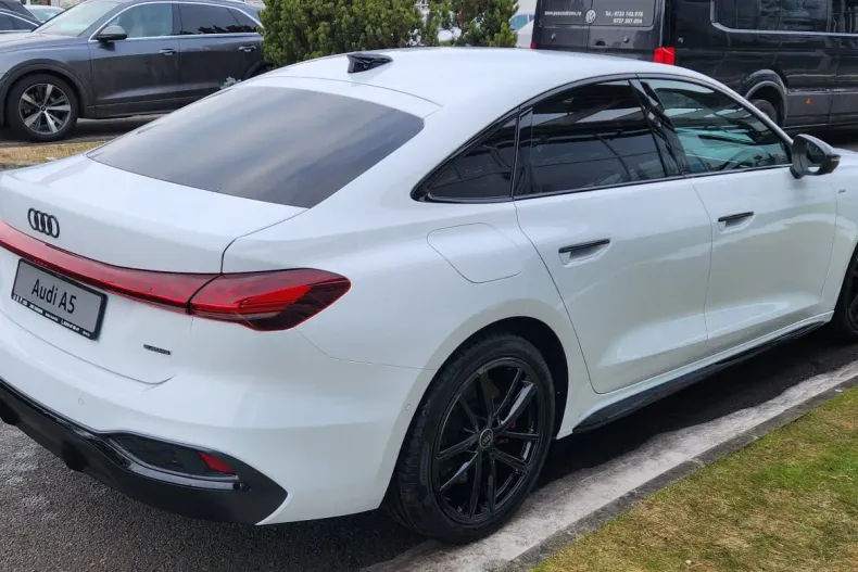 Audi A5 din 2025 cu 1 km - oferta AUD179968 - foto 5