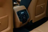 Aston Martin DBX din 2021 cu 57.000 km - oferta AST179971 - foto 23