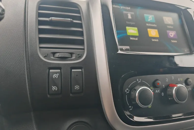 Renault Trafic din 2021 cu 99.462 km - oferta REN179973 - foto 17