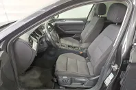 Volkswagen Passat din 2022 cu 131.541 km - oferta VOL179977 - foto 5