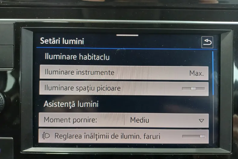 Volkswagen Passat din 2022 cu 131.541 km - oferta VOL179977 - foto 22