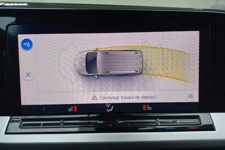 Ford Tourneo Connect din 2023 cu 22.907 km - oferta FOR179979 - foto 33