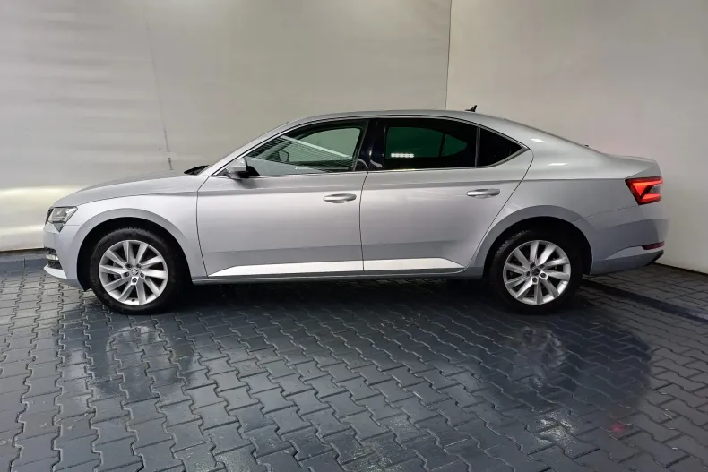 Skoda Superb din 2021 cu 127.068 km - oferta SKO179980 - foto 2