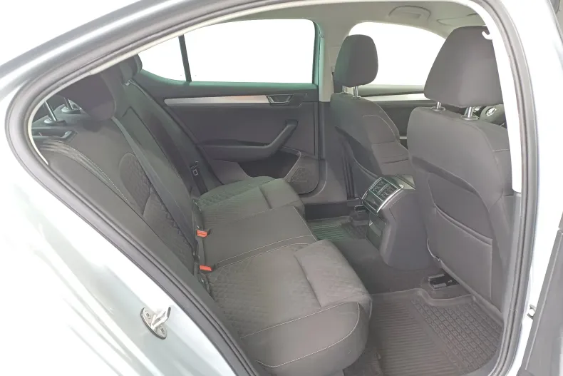 Skoda Superb din 2021 cu 127.068 km - oferta SKO179980 - foto 30