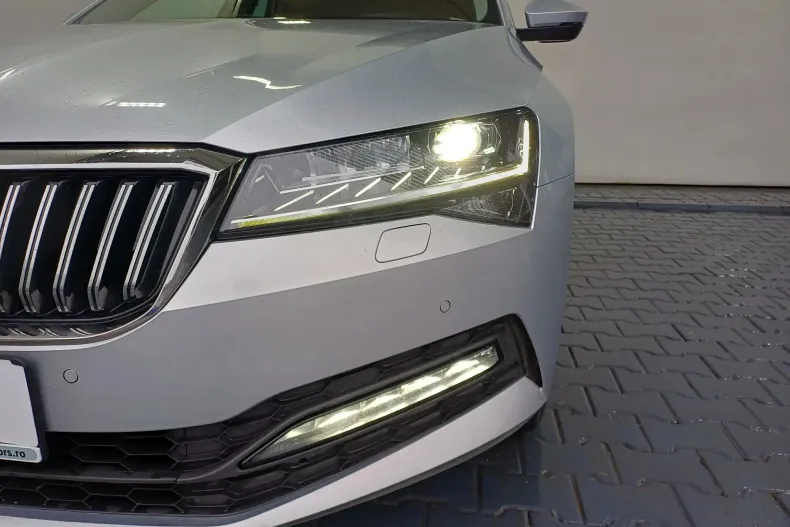Skoda Superb din 2021 cu 127.068 km - oferta SKO179980 - foto 37