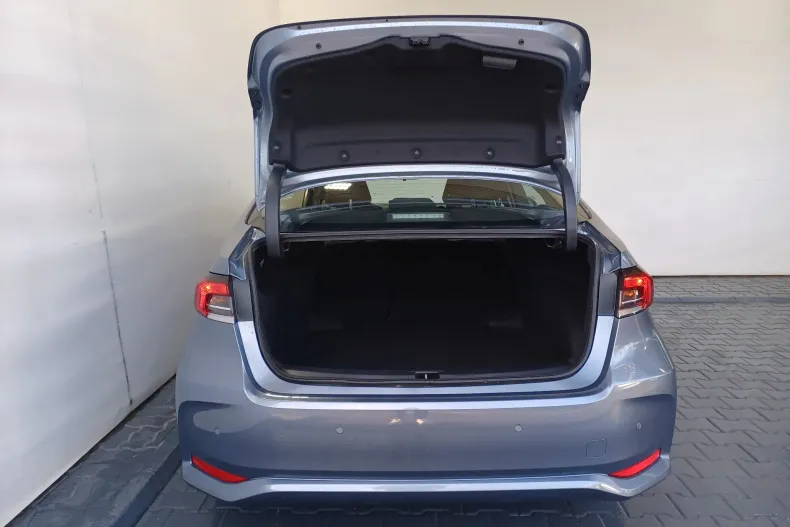 Toyota Corolla din 2020 cu 100.753 km - oferta TOY179981 - foto 24