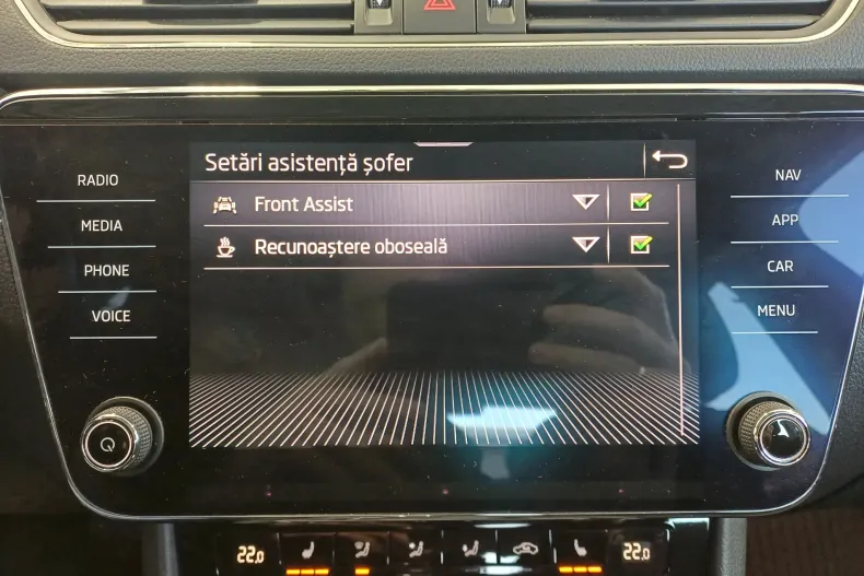 Skoda Superb din 2020 cu 133.420 km - oferta SKO179982 - foto 24