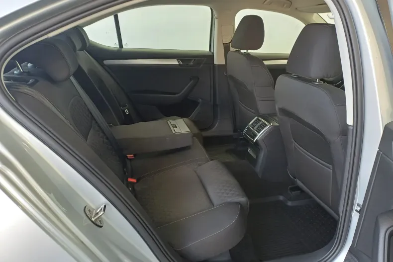 Skoda Superb din 2020 cu 133.420 km - oferta SKO179982 - foto 30