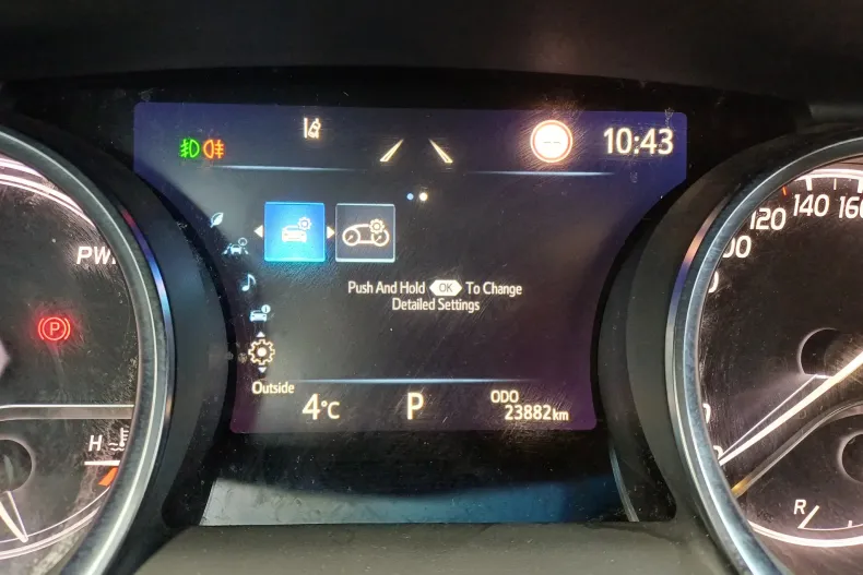 Toyota Camry din 2022 cu 23.879 km - oferta TOY179984 - foto 17