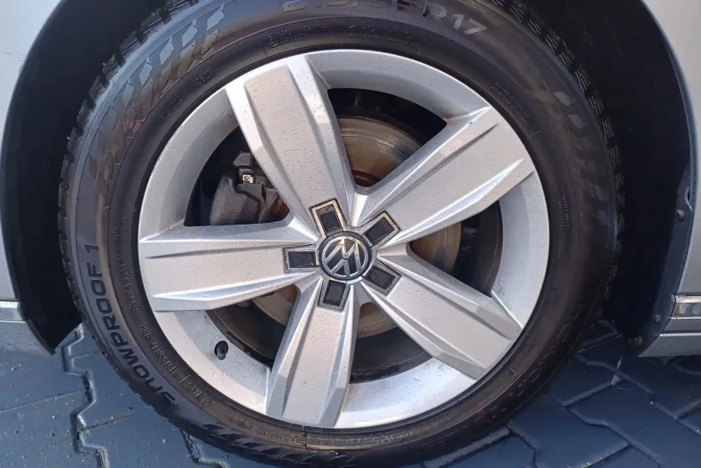 Volkswagen Passat din 2020 cu 130.010 km - oferta VOL179985 - foto 4