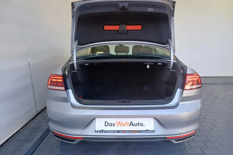 Volkswagen Passat din 2020 cu 130.010 km - oferta VOL179985 - foto 35