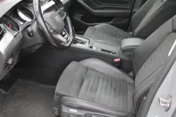 Volkswagen Passat din 2023 cu 127.764 km - oferta VOL179986 - foto 10