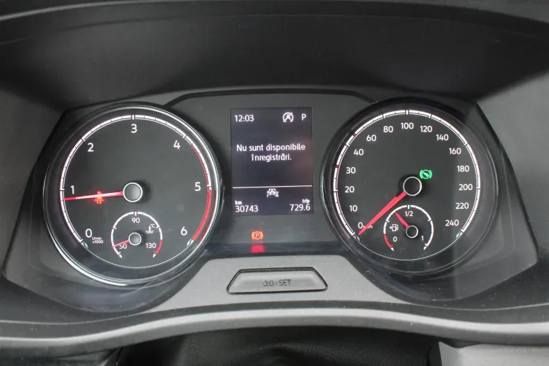 Volkswagen Transporter din 2023 cu 30.743 km - oferta VOL179988 - foto 16