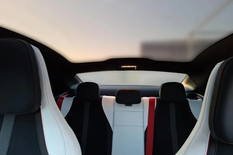 Mercedes-Benz CLA (Clasa CLA) din 2025 cu 5.000 km - oferta MER179990 - foto 9