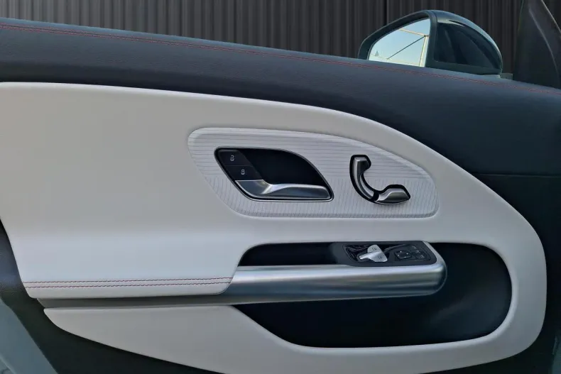 Mercedes-Benz CLA (Clasa CLA) din 2025 cu 5.000 km - oferta MER179990 - foto 10